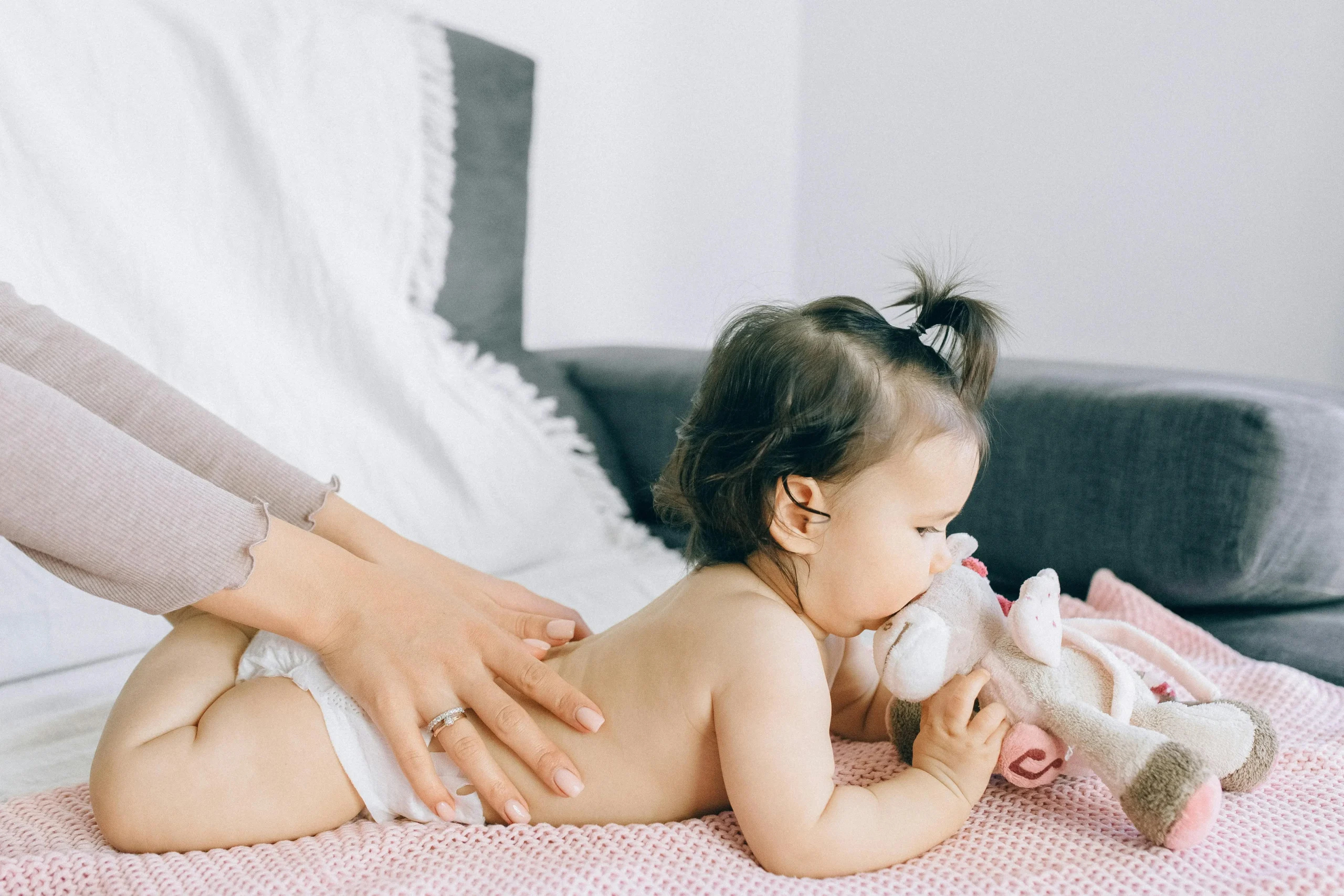massage d'un bébé